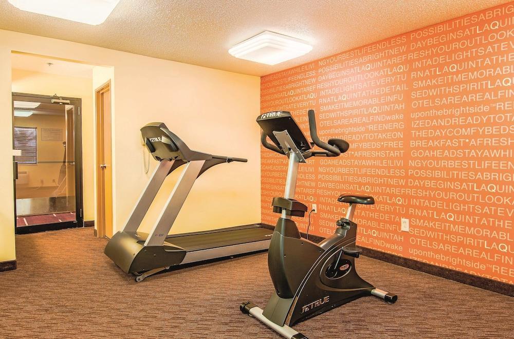 La Quinta By Wyndham Chicago Tinley Park Hotel Exterior foto