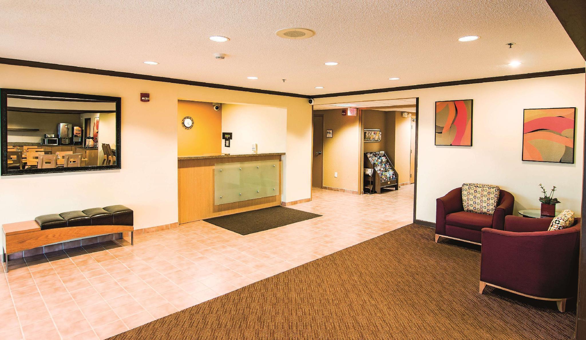 La Quinta By Wyndham Chicago Tinley Park Hotel Exterior foto
