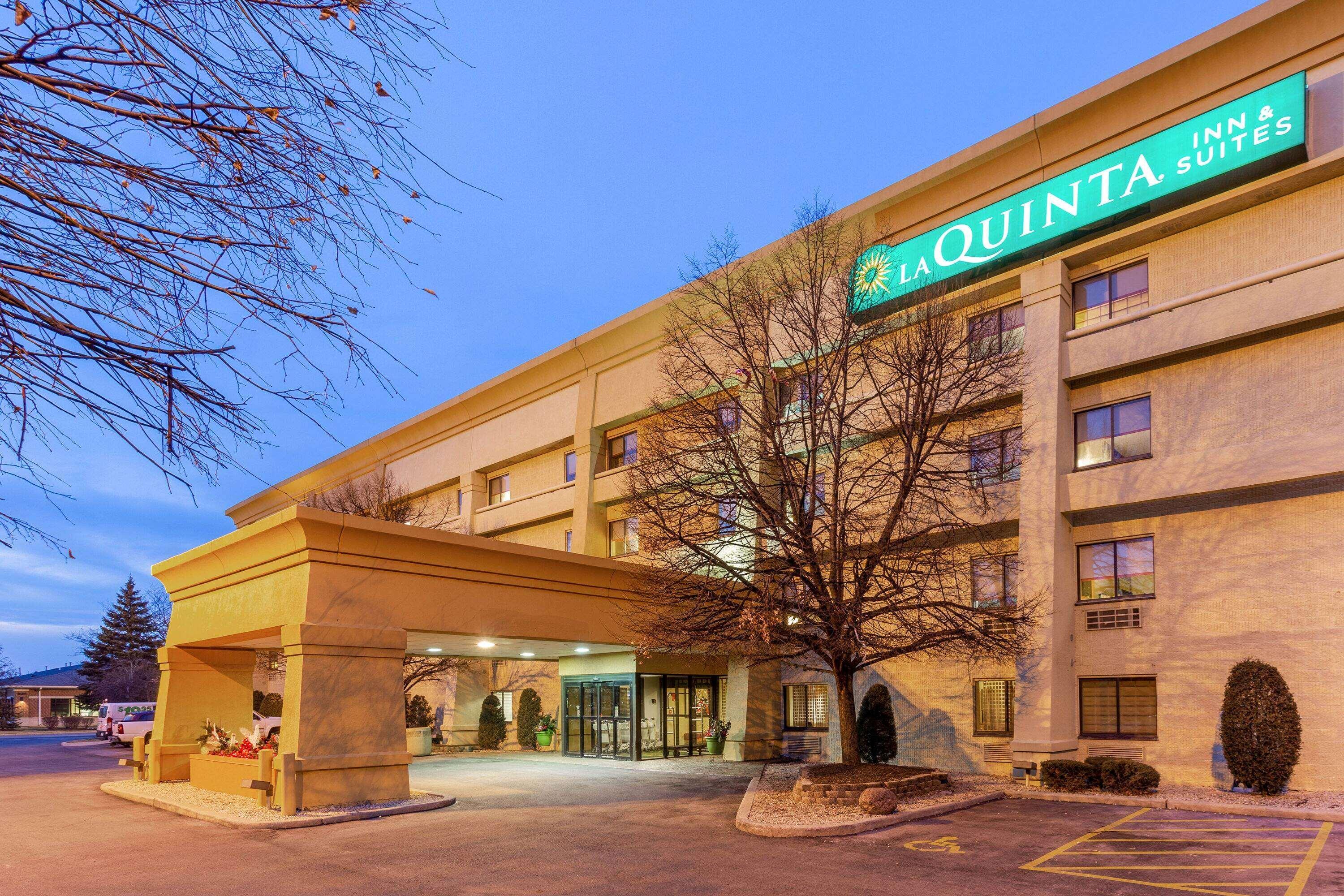 La Quinta By Wyndham Chicago Tinley Park Hotel Exterior foto