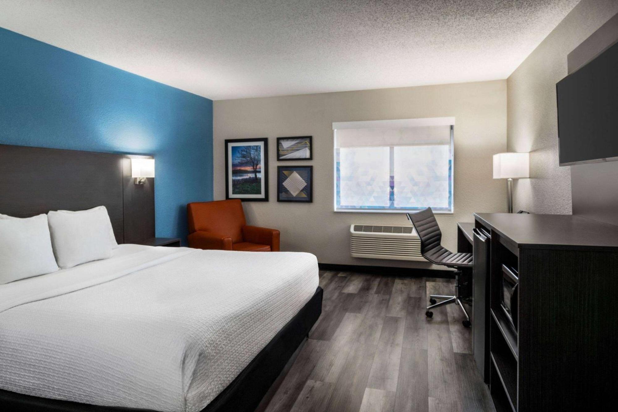 La Quinta By Wyndham Chicago Tinley Park Hotel Exterior foto